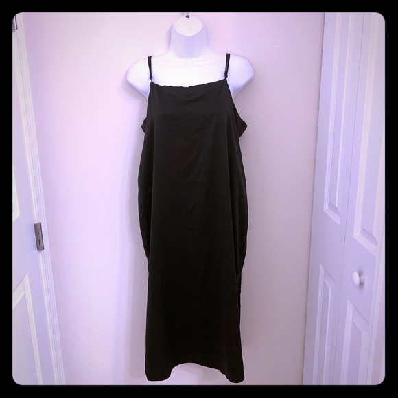 Lulus Dresses & Skirts - 🔴 5/$15 NWT Lulus Black Dress with Tie back XL